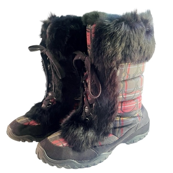 Coach Jennie Black Fur Trimmed Plaid Quilted Snow Boots Size 7 - Picture 1 of 9